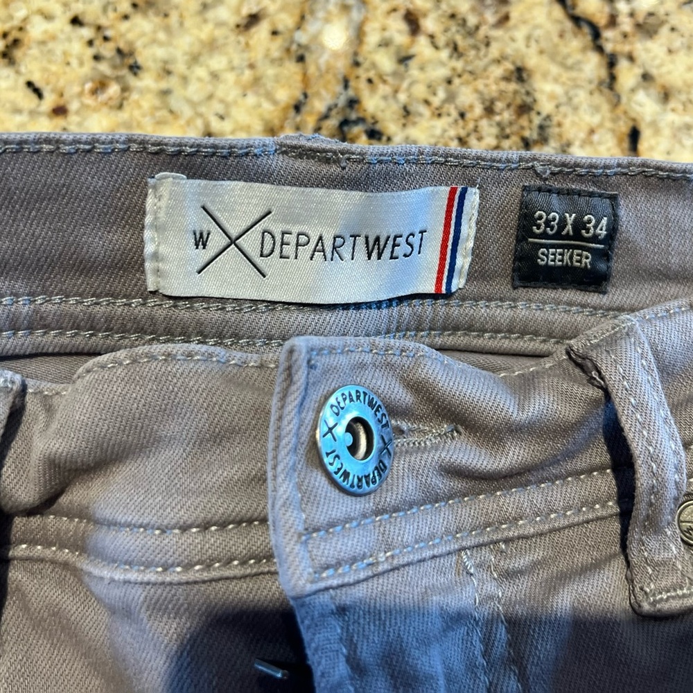 Departwest Mens jeans. Size 33x34
